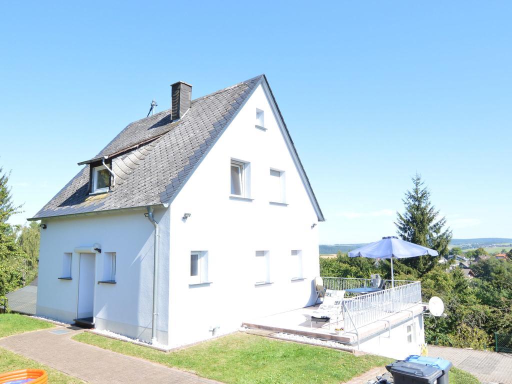 Peaceful Holiday Home In Rascheid Near Forest Geisfeld  المظهر الخارجي الصورة